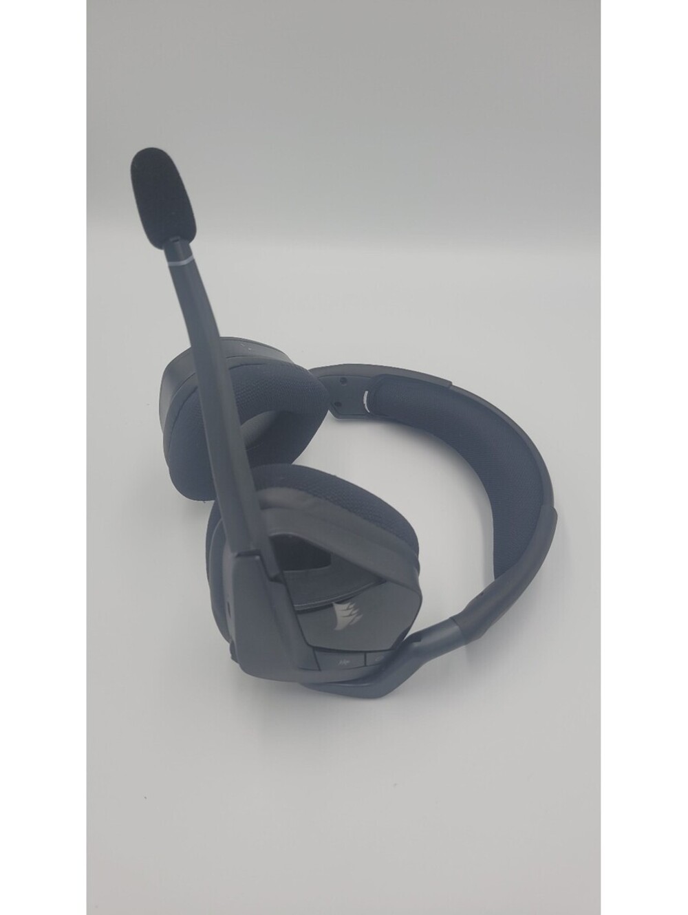 Corsair VOID RGB Wireless Gaming Headset Black w/ Boom Mic untwsted no dongle